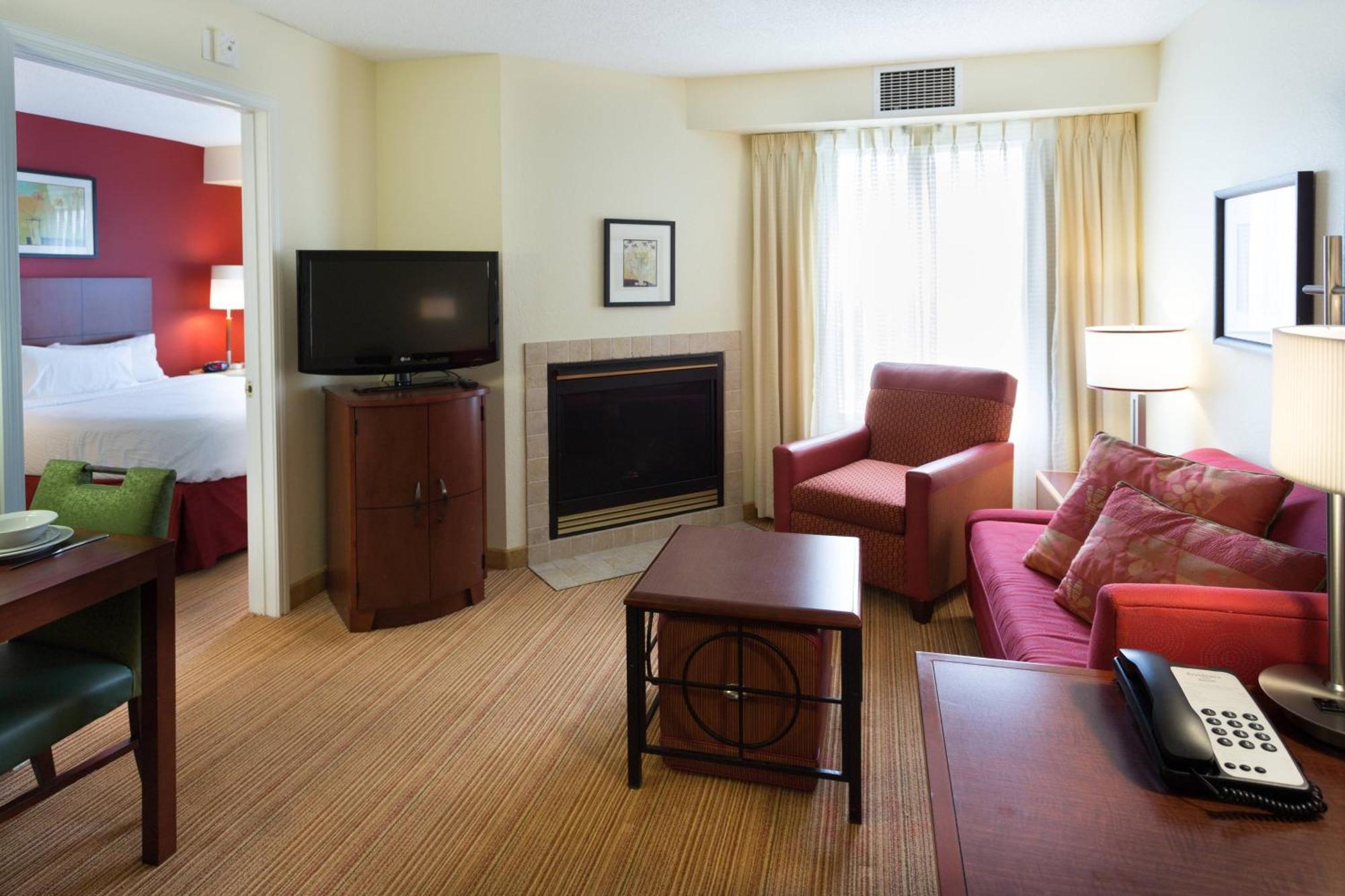 Residence Inn By Marriott Fort Collins Extérieur photo